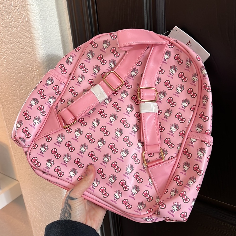 NWT Hello Kitty Backpack! - Picture 4 of 4